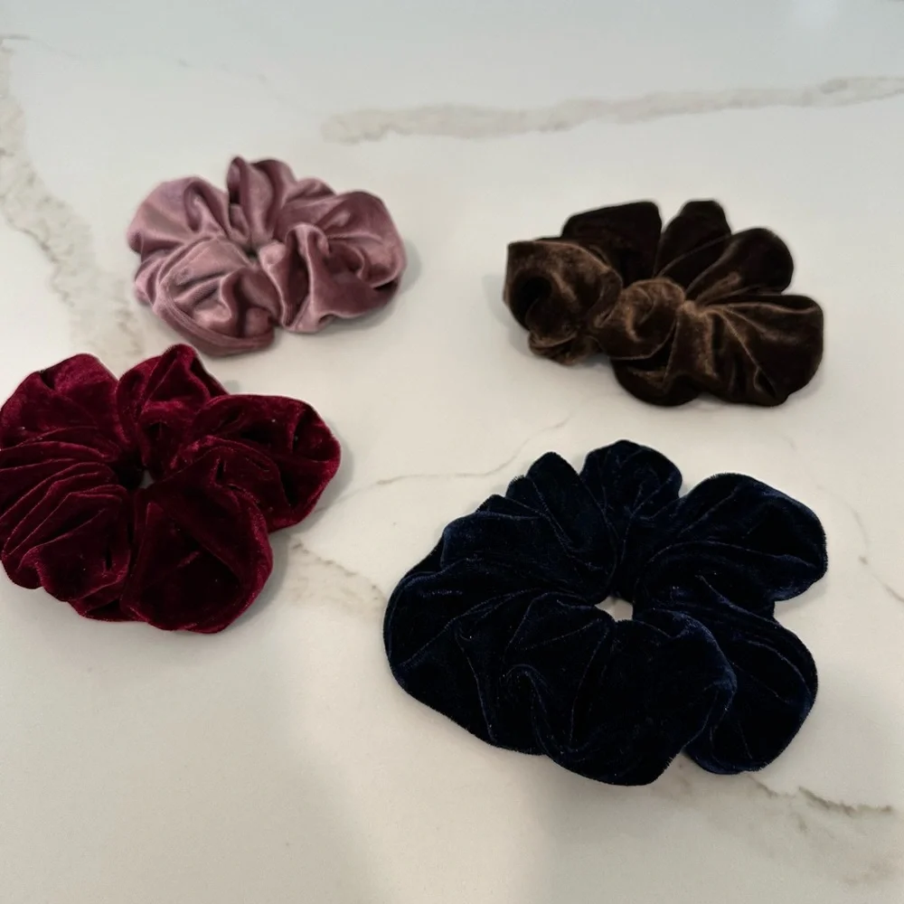 4 Beautiful velvet hair scrunchies pony holders. New!! Gorgeous colors